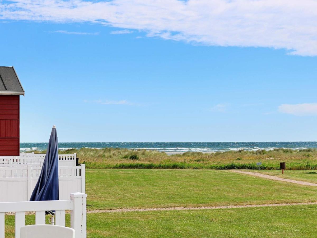 6 Person Holiday Home In Hadsund Esterno foto